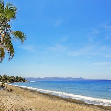 Argaka Seafront Retreat Steps From The Beach * Mavroli