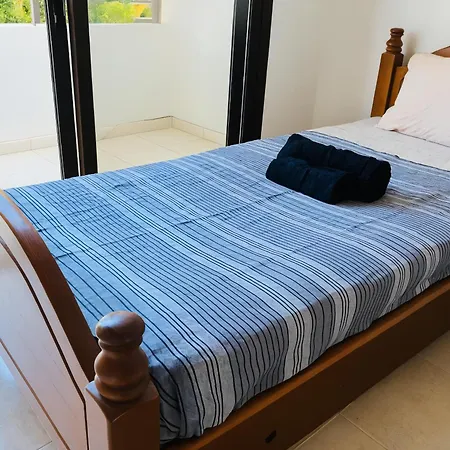 Argaka Seafront Retreat Steps From The Beach Mavroli